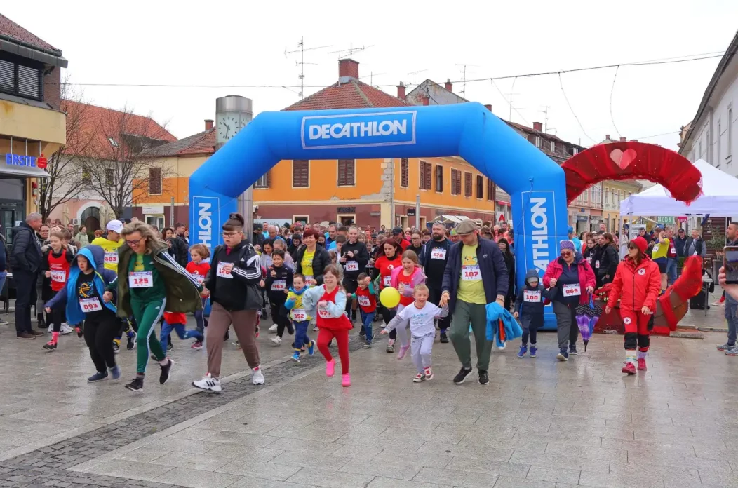udruga za sindrom down, šarenim čarapama do cilja