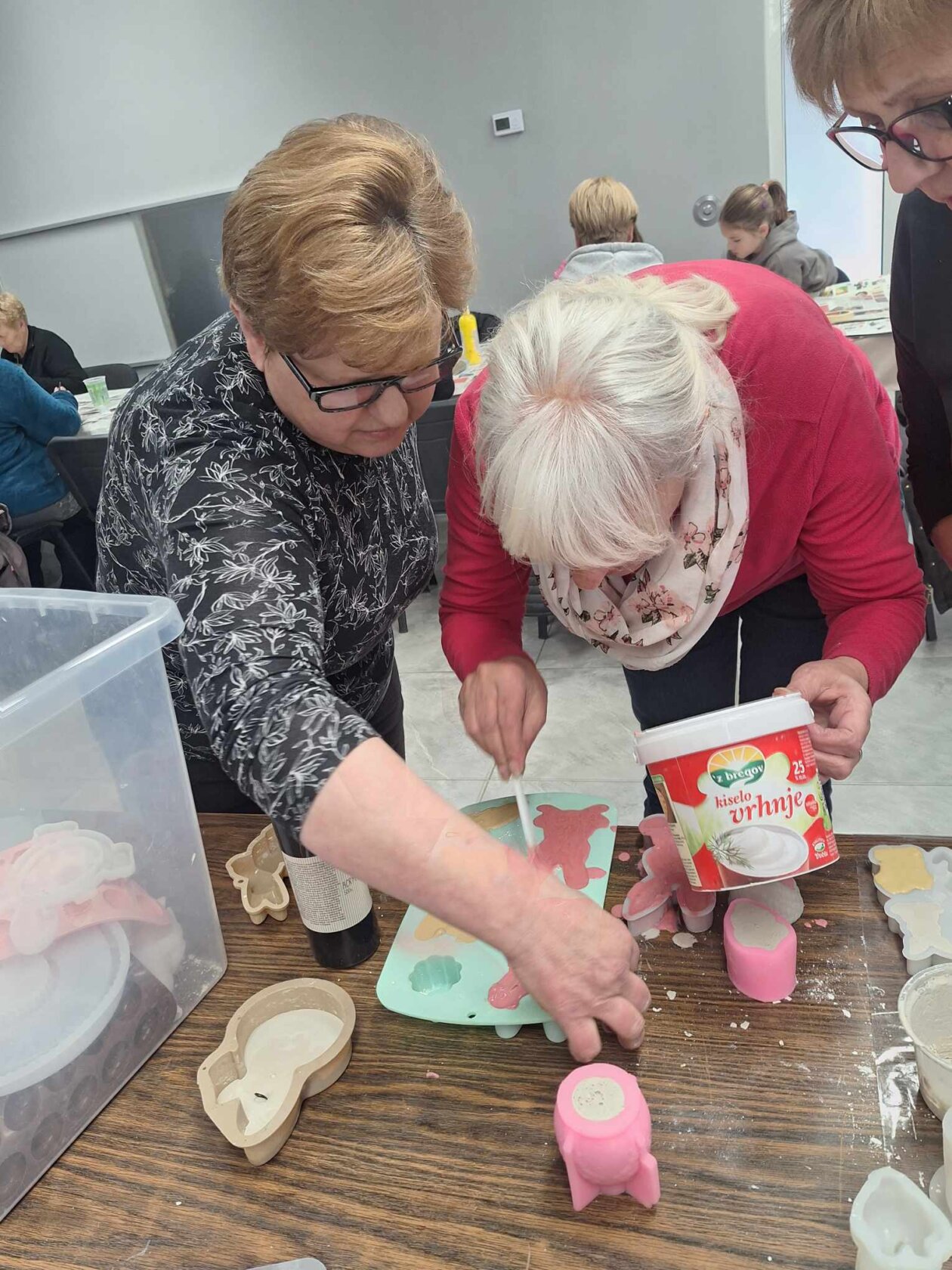 udruga žena krištanovec,radionice uskrs (13) udruga žena krištanovec,radionice uskrs (13)