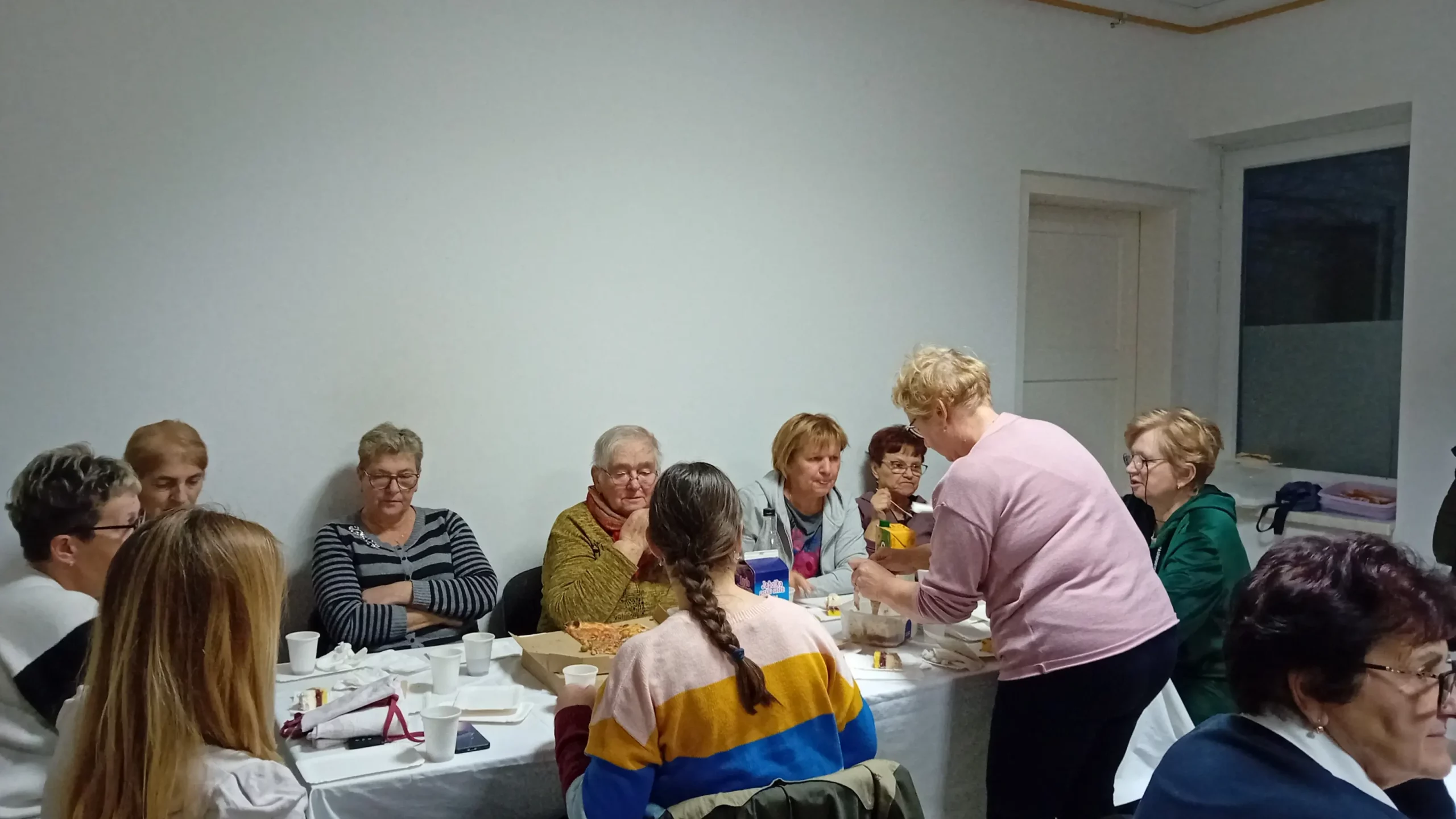 udruga žena pušćine domjenak (4) udruga žena pušćine domjenak (4)