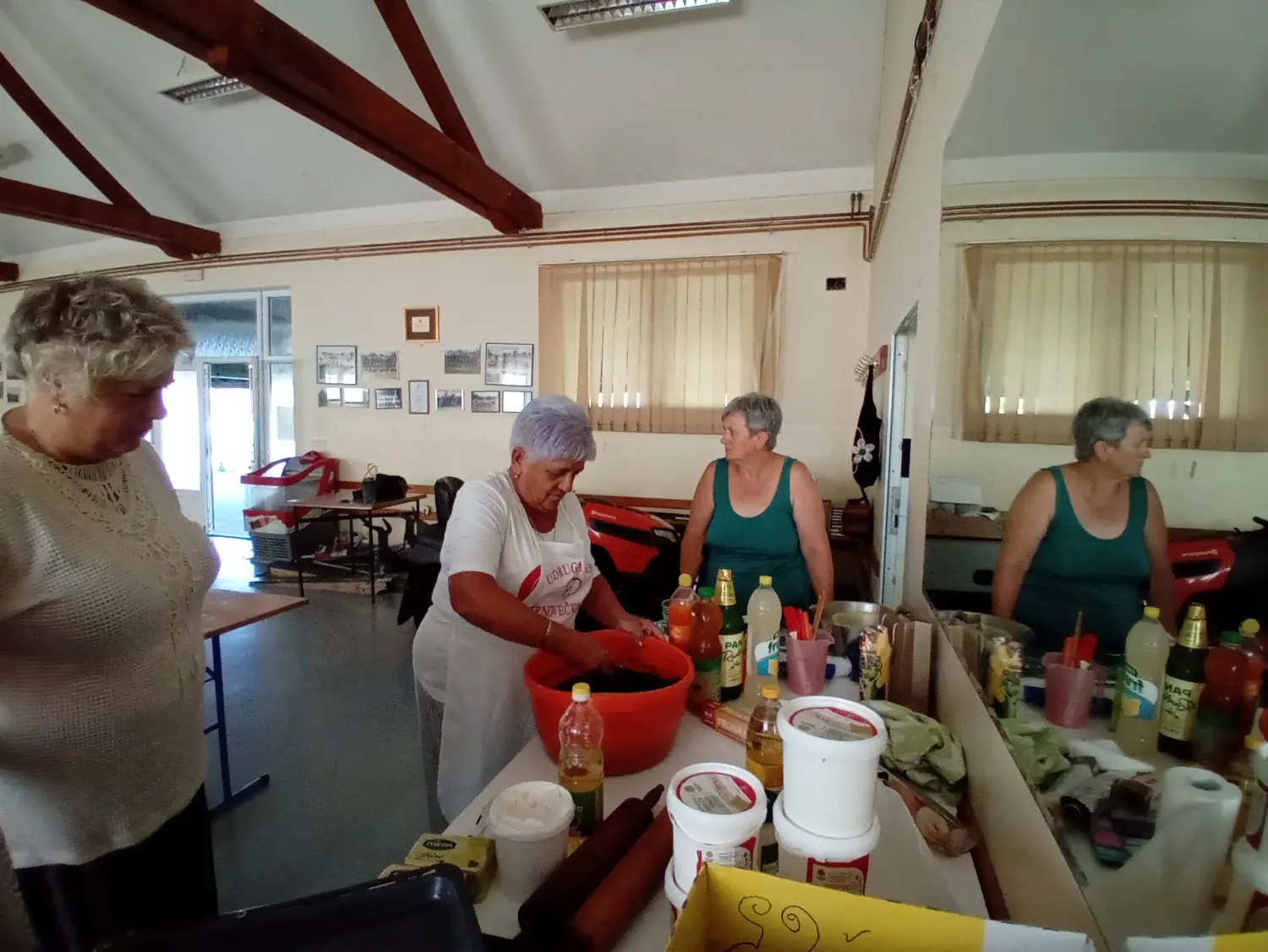 udruga žena trnovečko srce trnovec (2) udruga žena trnovečko srce trnovec (2)