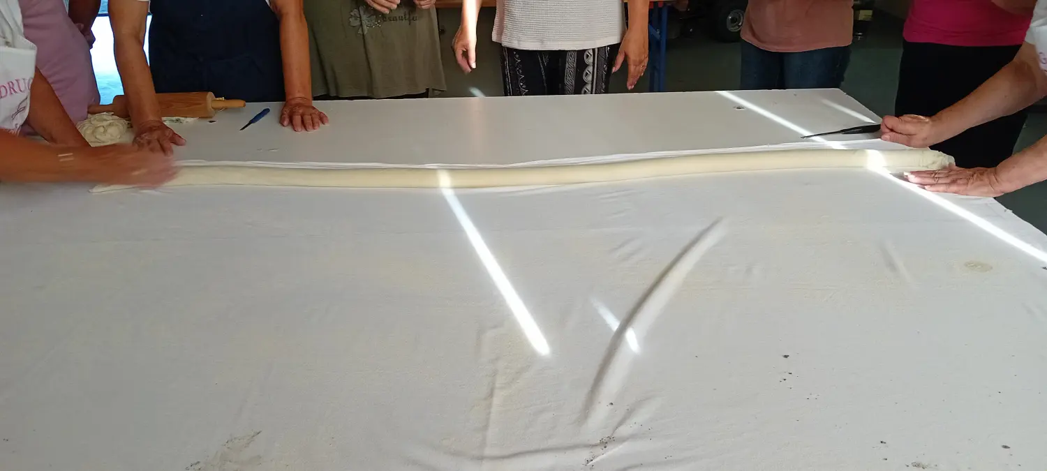 udruga žena trnovečko srce trnovec, makovnjača (8) udruga žena trnovečko srce trnovec, makovnjača (8)