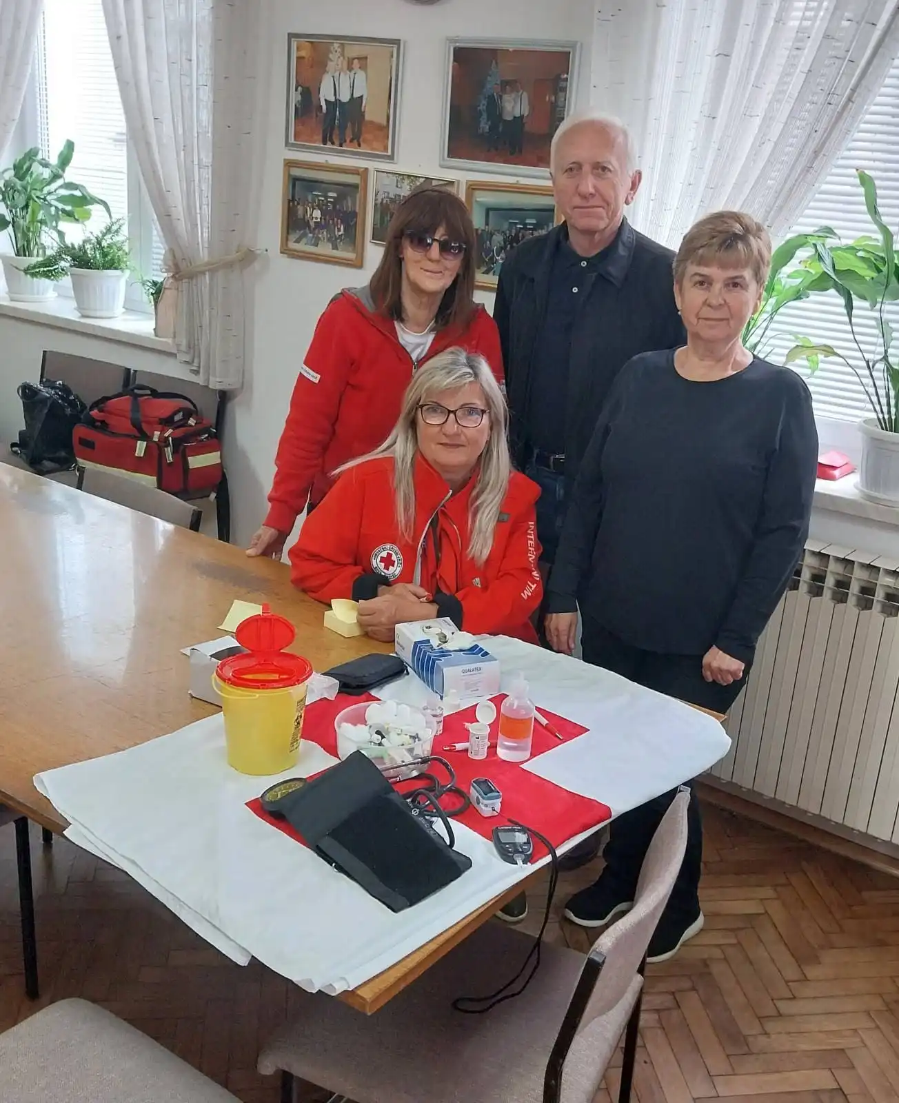 umirovljenici kotoribe, mjerenje šećera u krvi i tlaka (16)