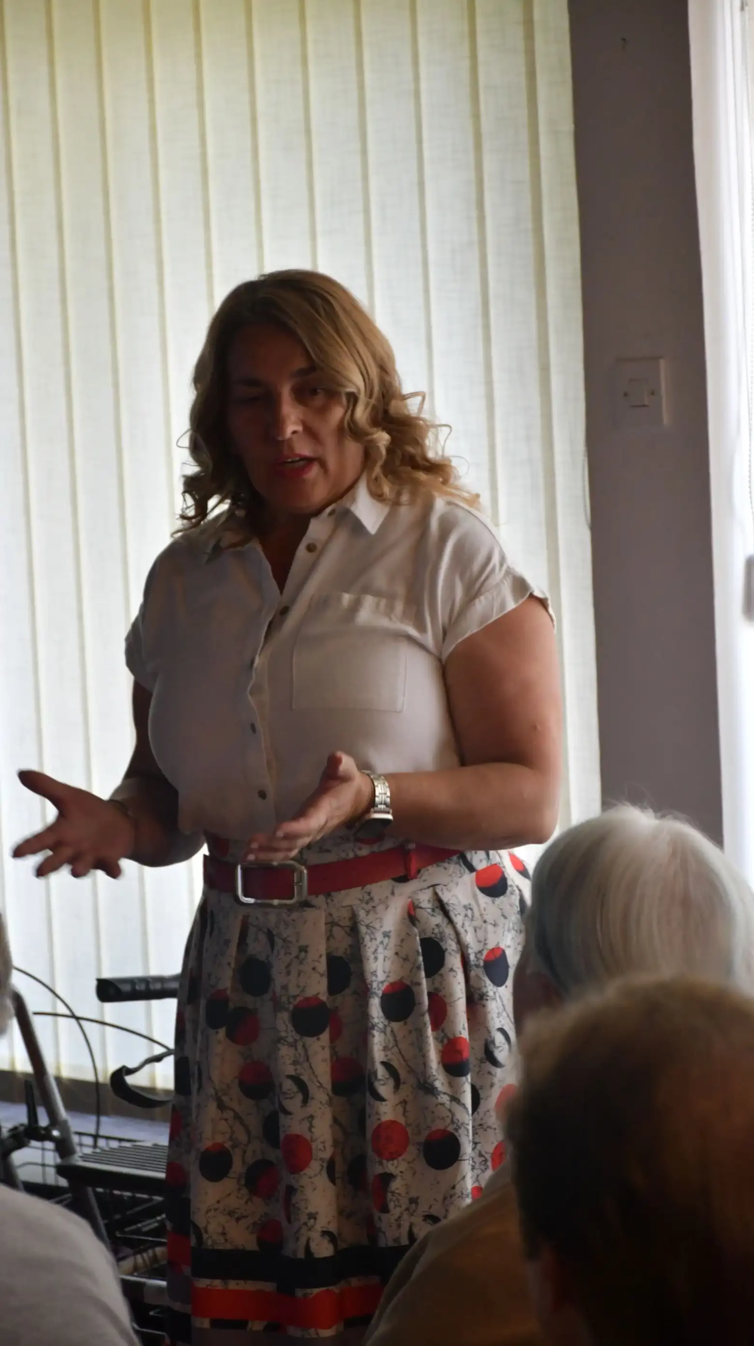 umirovljenici – tribina (6) umirovljenici – tribina (6)