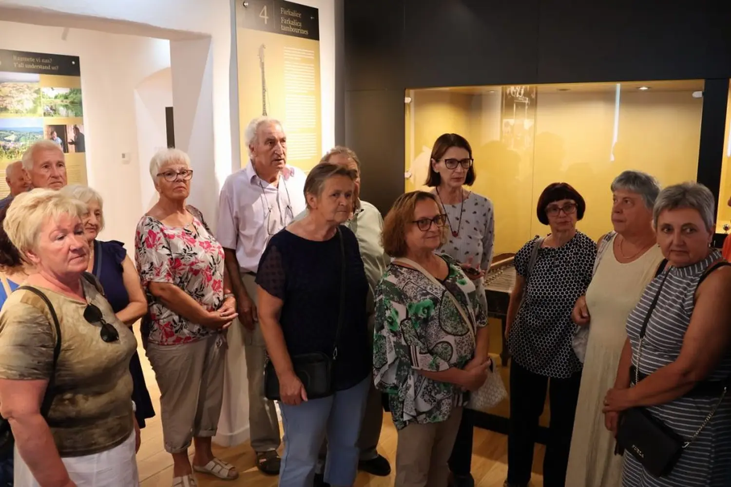 umirovljenici, umirovljenici,