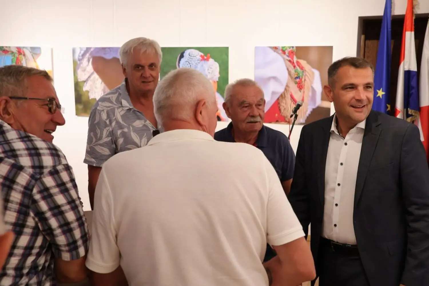 umirovljenici,matija posavec (8) umirovljenici,matija posavec (8)