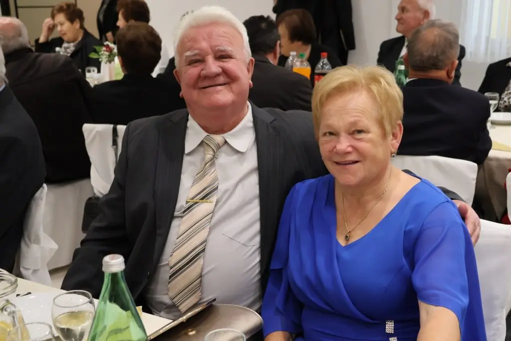 umirovljenici,proslava 50. i 60. godina braka (22)