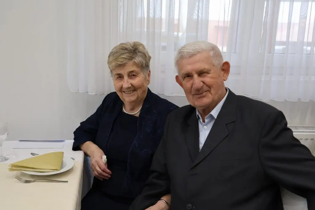 umirovljenici,proslava 50. i 60. godina braka (27)