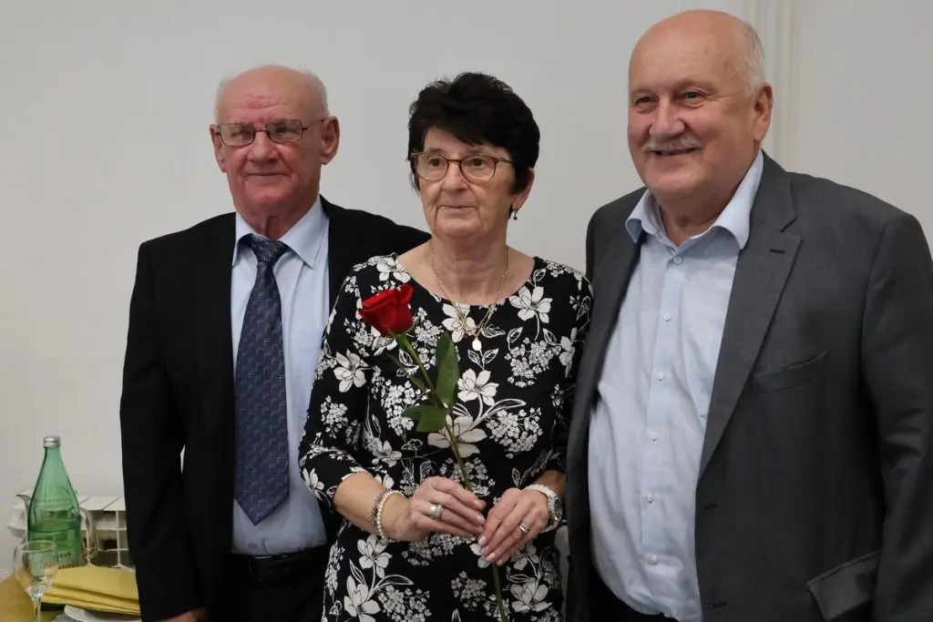 umirovljenici,proslava 50. i 60. godina braka (38)