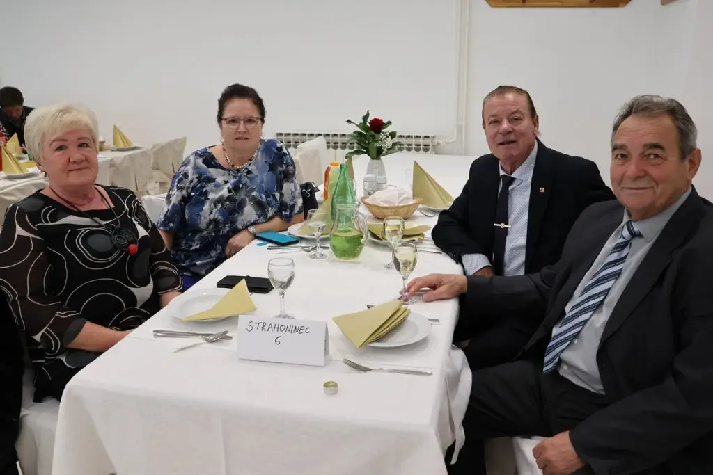 umirovljenici,proslava 50. i 60. godina braka (5)