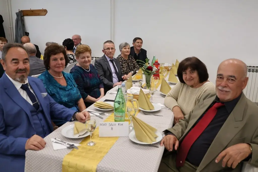 umirovljenici,proslava 50. i 60. godina braka (6)