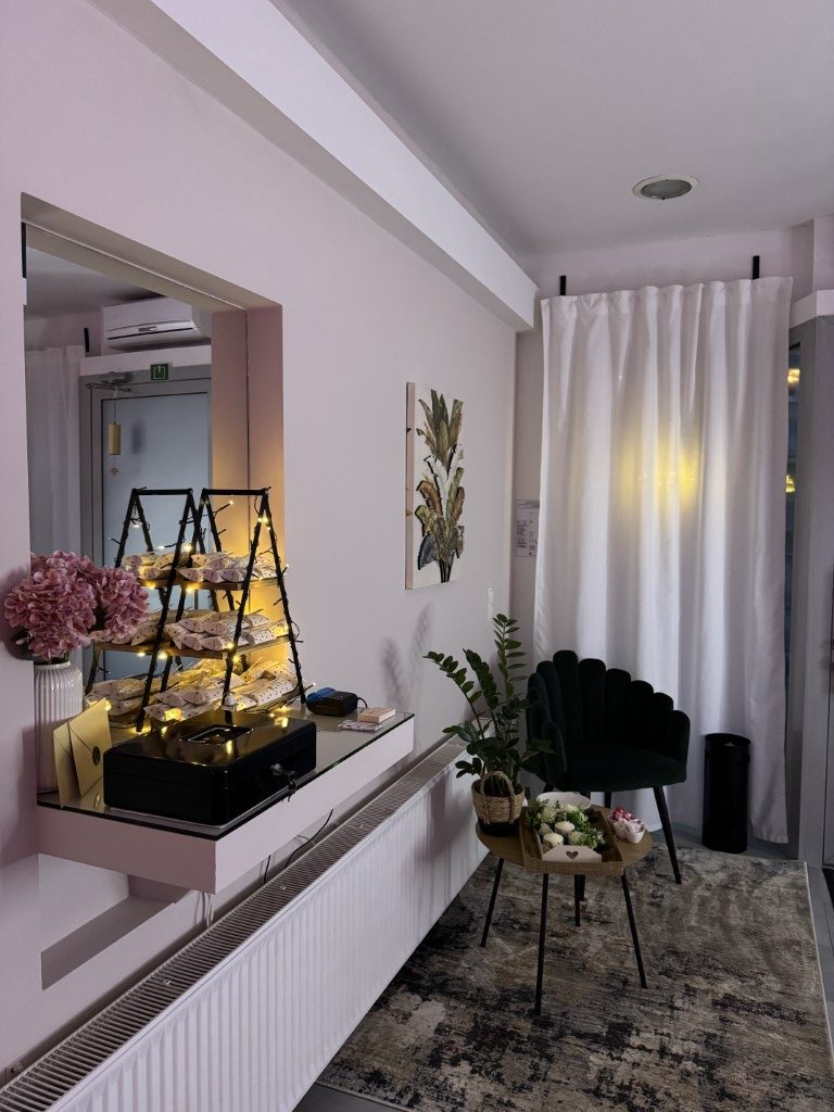 una head spa (4) una head spa (4)