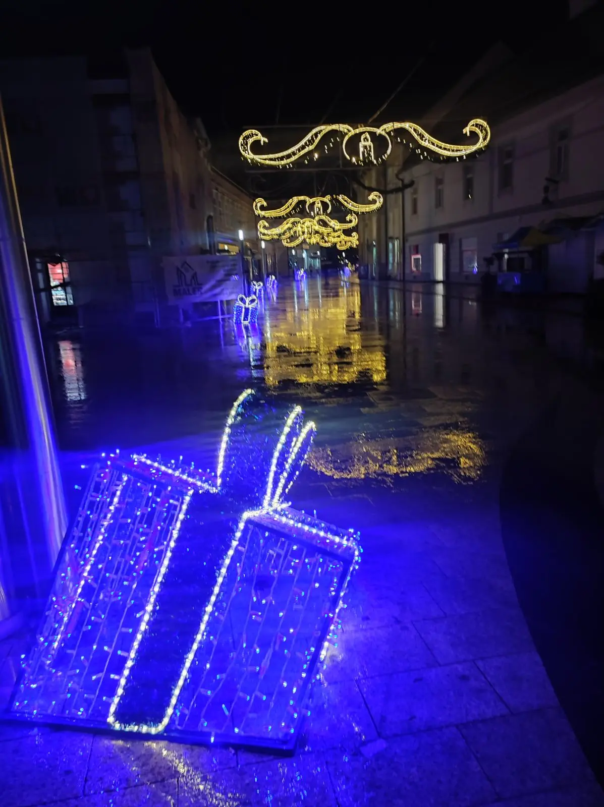 uređeni čakovec, advent,žaruljice,čakovec noću (10)