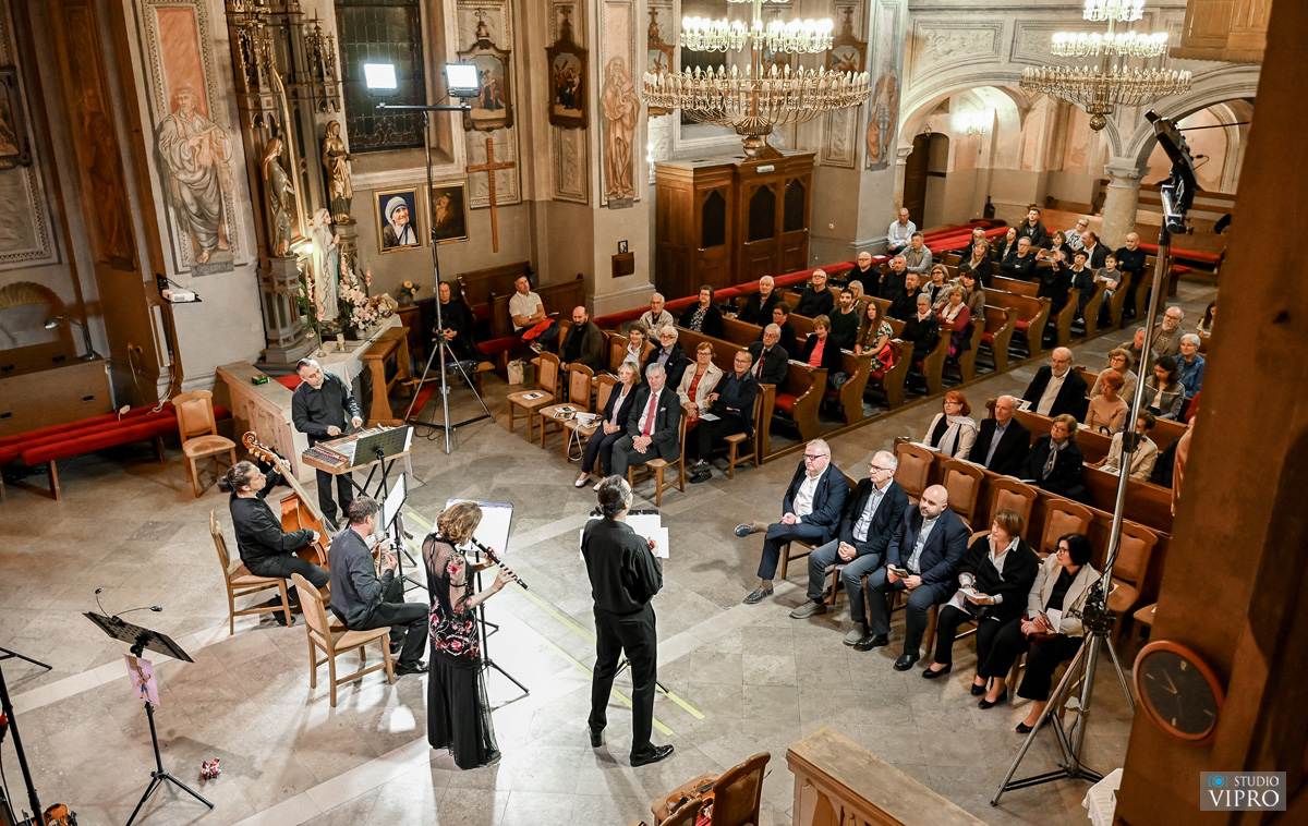 studio VIPRO studio VIPRO