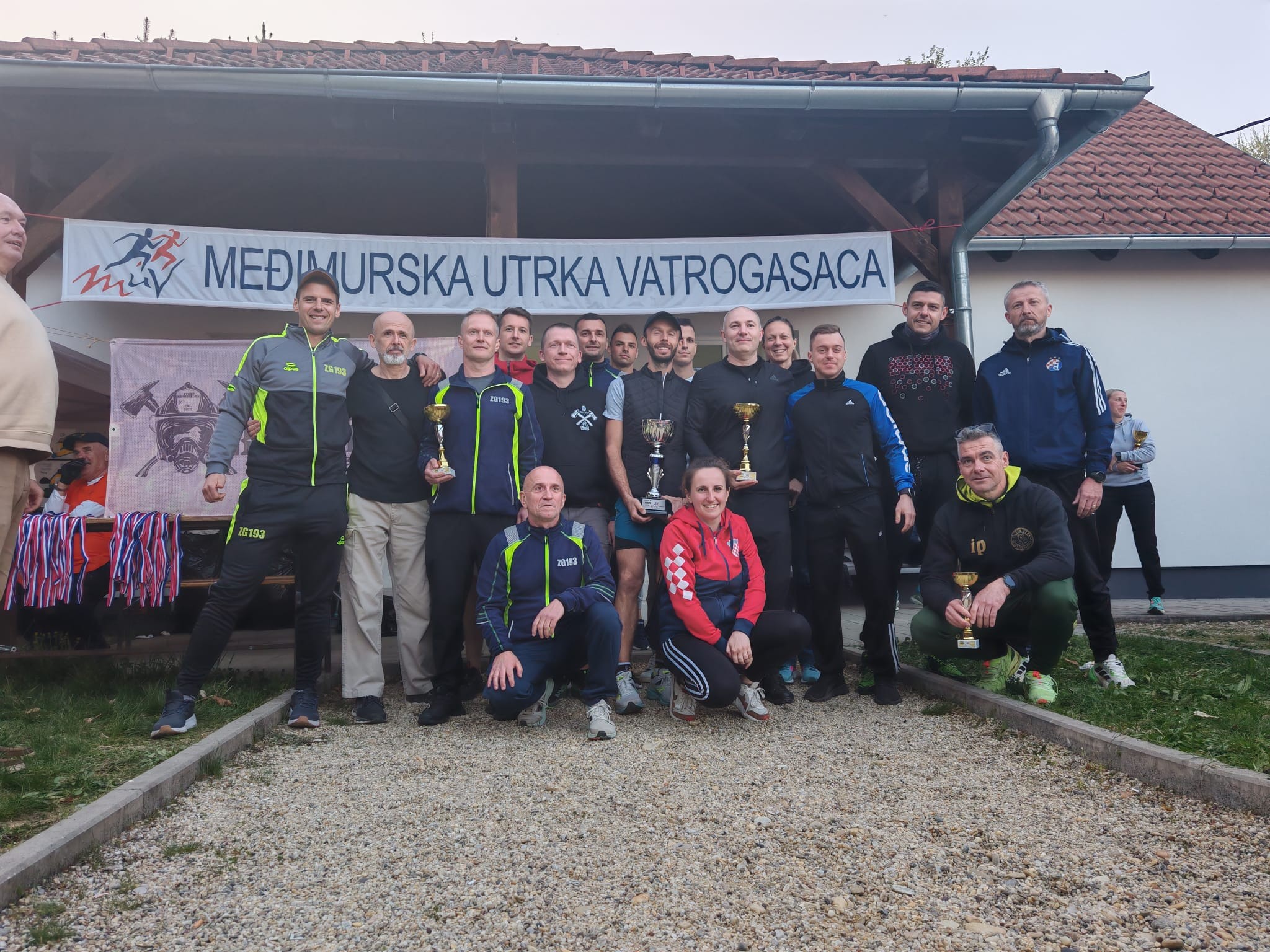 vatrena utrka vatrogasci (9) vatrena utrka vatrogasci (9)