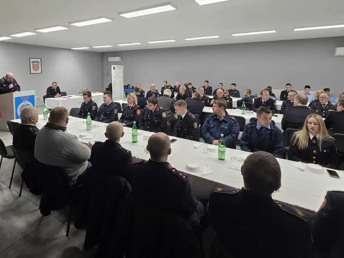 vatrogasci DVD Krištanovec 2 vatrogasci DVD Krištanovec 2