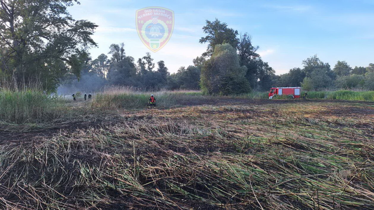 vatrogasci murskog središća,požar fusek, dvd mursko središće (4)