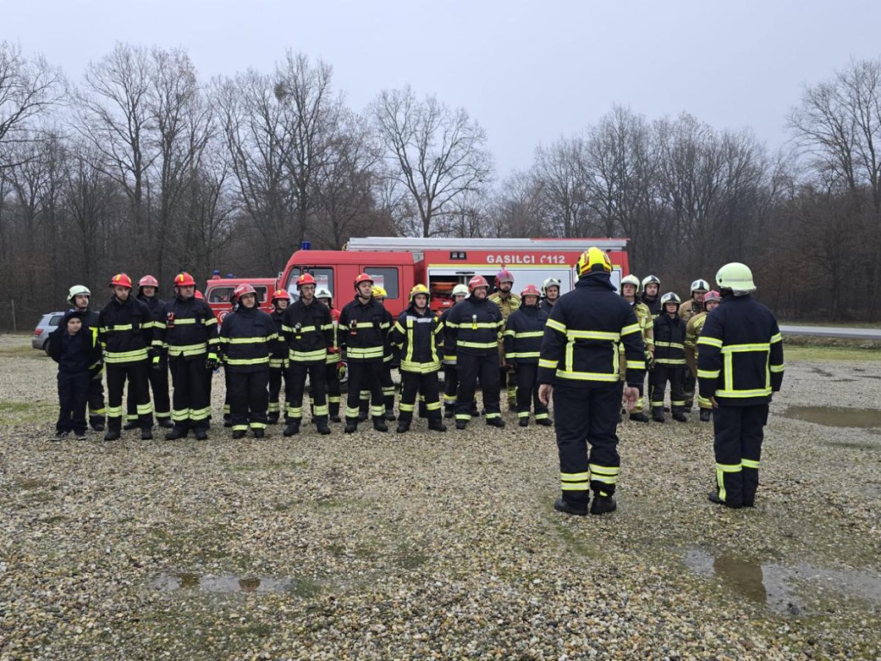 vatrogasci vježba Preseka (19)