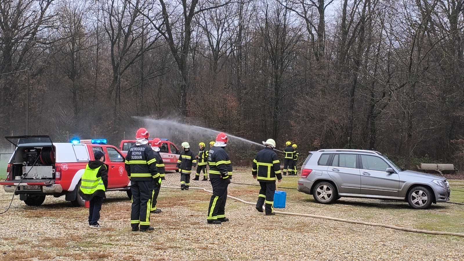 vatrogasci vježba Preseka (2) vatrogasci vježba Preseka (2)