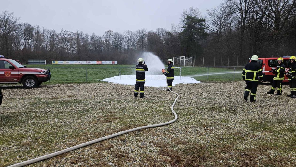 vatrogasci vježba Preseka (3)