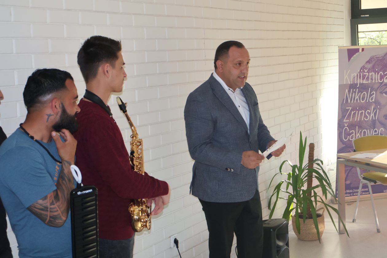 vecer romske poezije (11)