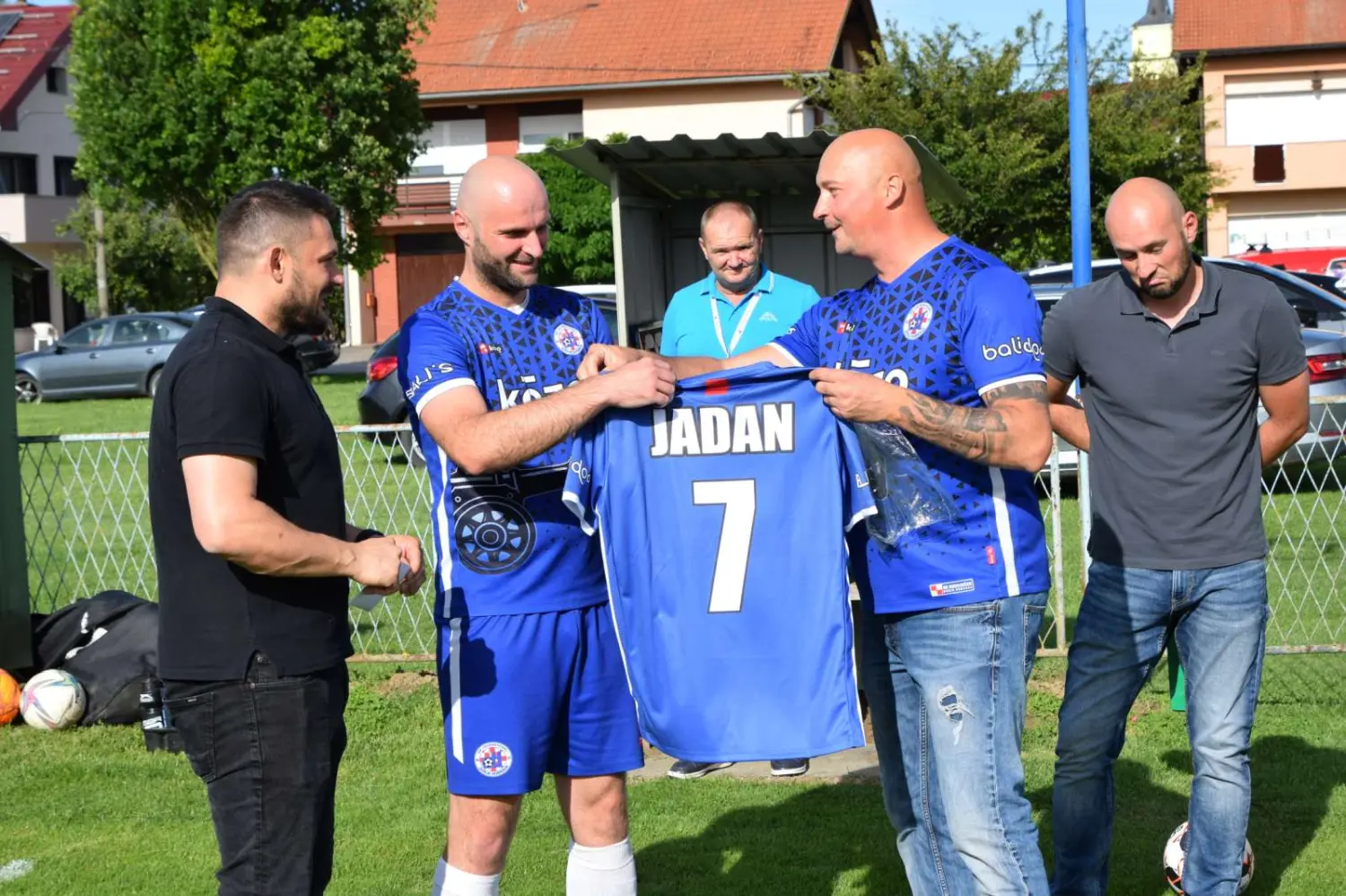 nk dubravčan, dominik jadan