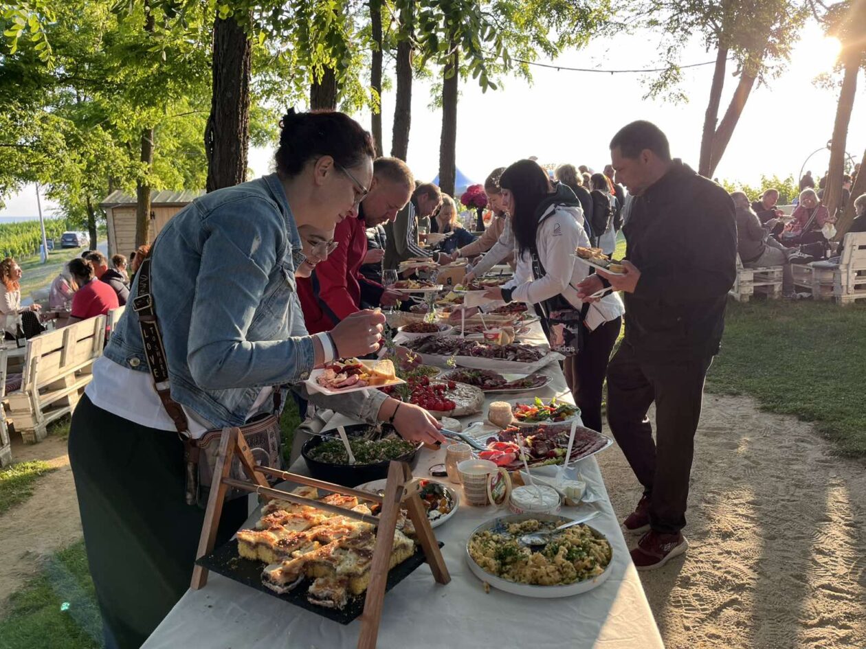 Doček ljeta 2025, Mađerkin breg