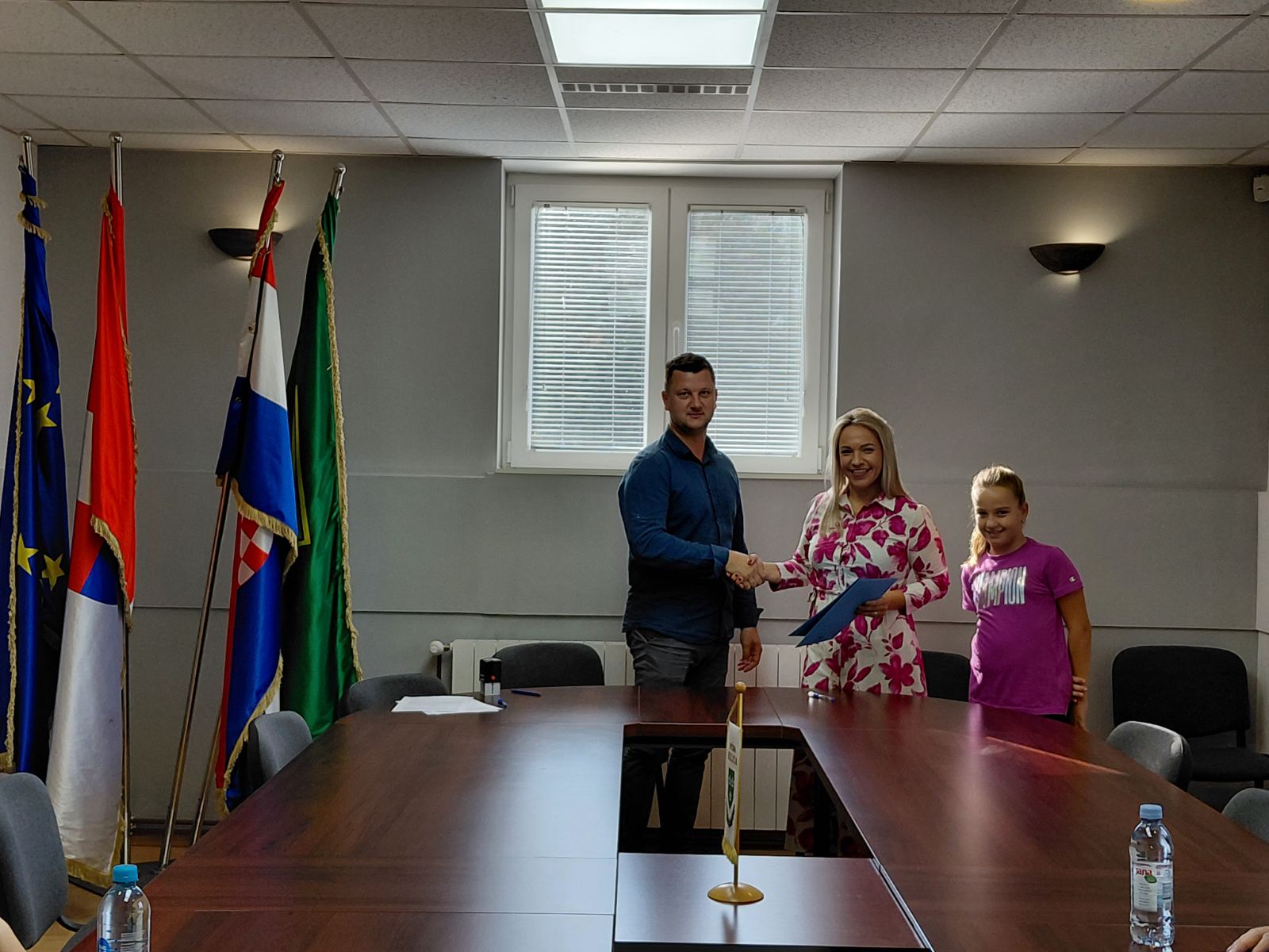 viber_image_2025-09-22_19-17-54-238