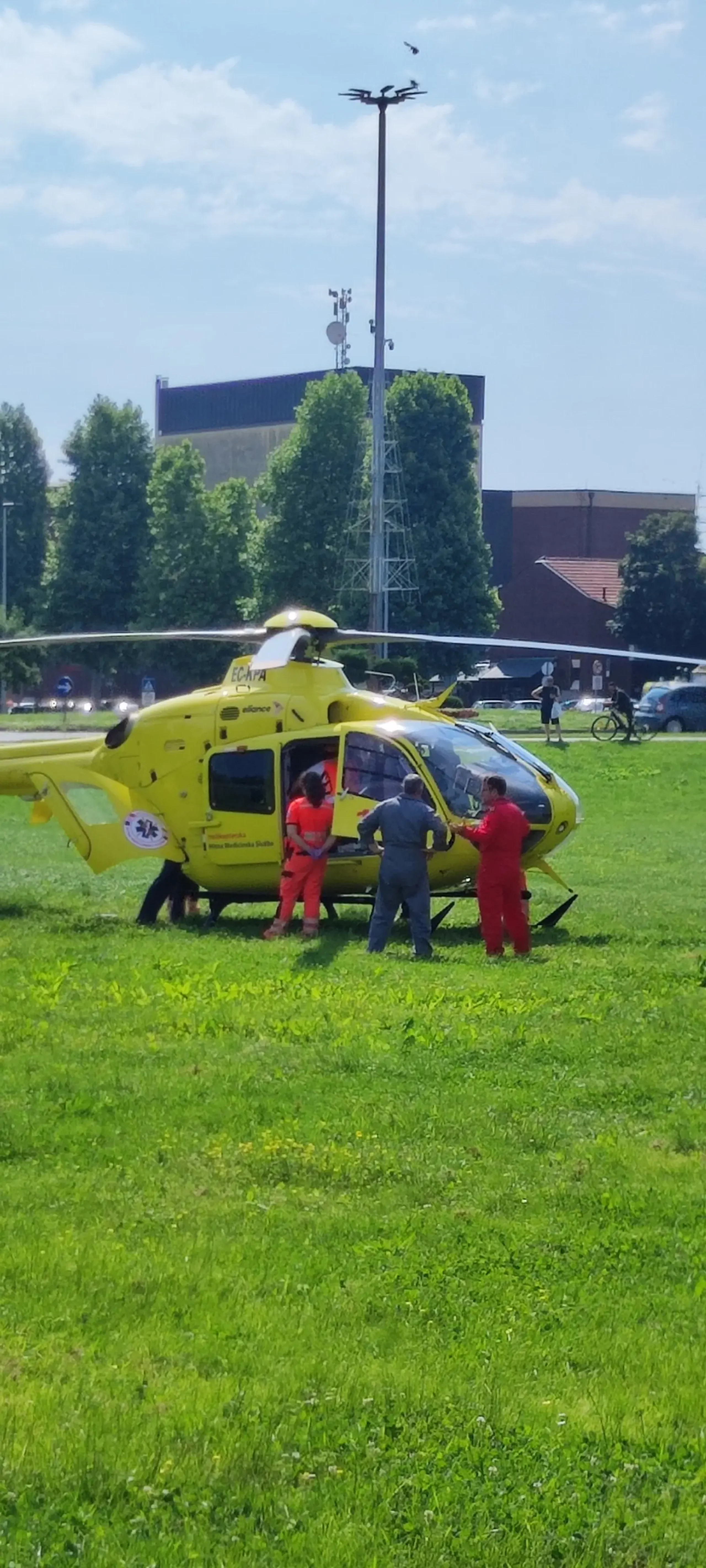 PRVI HELIKOPTERSKI PRIJEVOZ PACIJENTA IZ ČAKOVCA U ZAGRAB