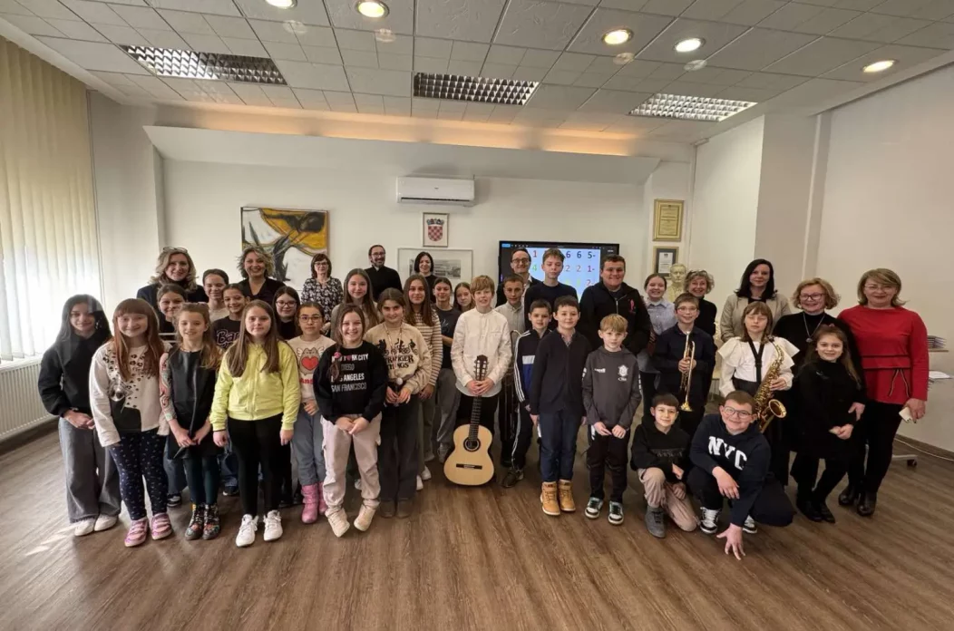 viber_slika_2025-02-20_15-54-41-336 viber_slika_2025-02-20_15-54-41-336