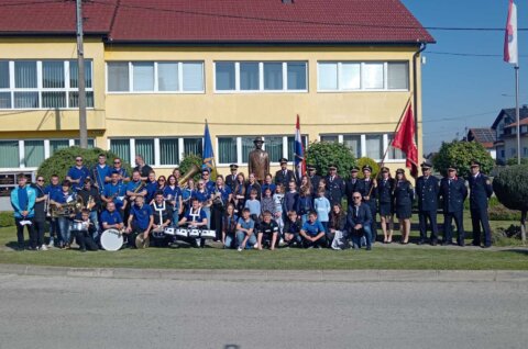 dvd dekanovec,budnica