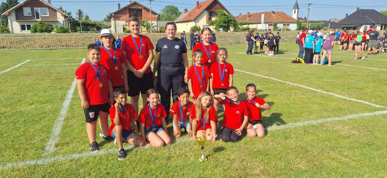 11. Dravski kup – vatrogasno natjecanje djece u Donjem Mihaljevcu 11. Dravski kup - vatrogasno natjecanje djece u Donjem Mihaljevcu