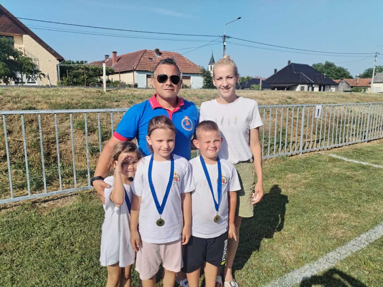 11. Dravski kup – vatrogasno natjecanje djece u Donjem Mihaljevcu 11. Dravski kup - vatrogasno natjecanje djece u Donjem Mihaljevcu