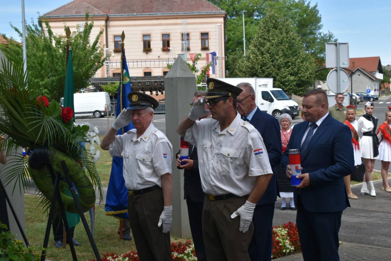 mursko središće obljetnica tenkovi mursko središće obljetnica tenkovi