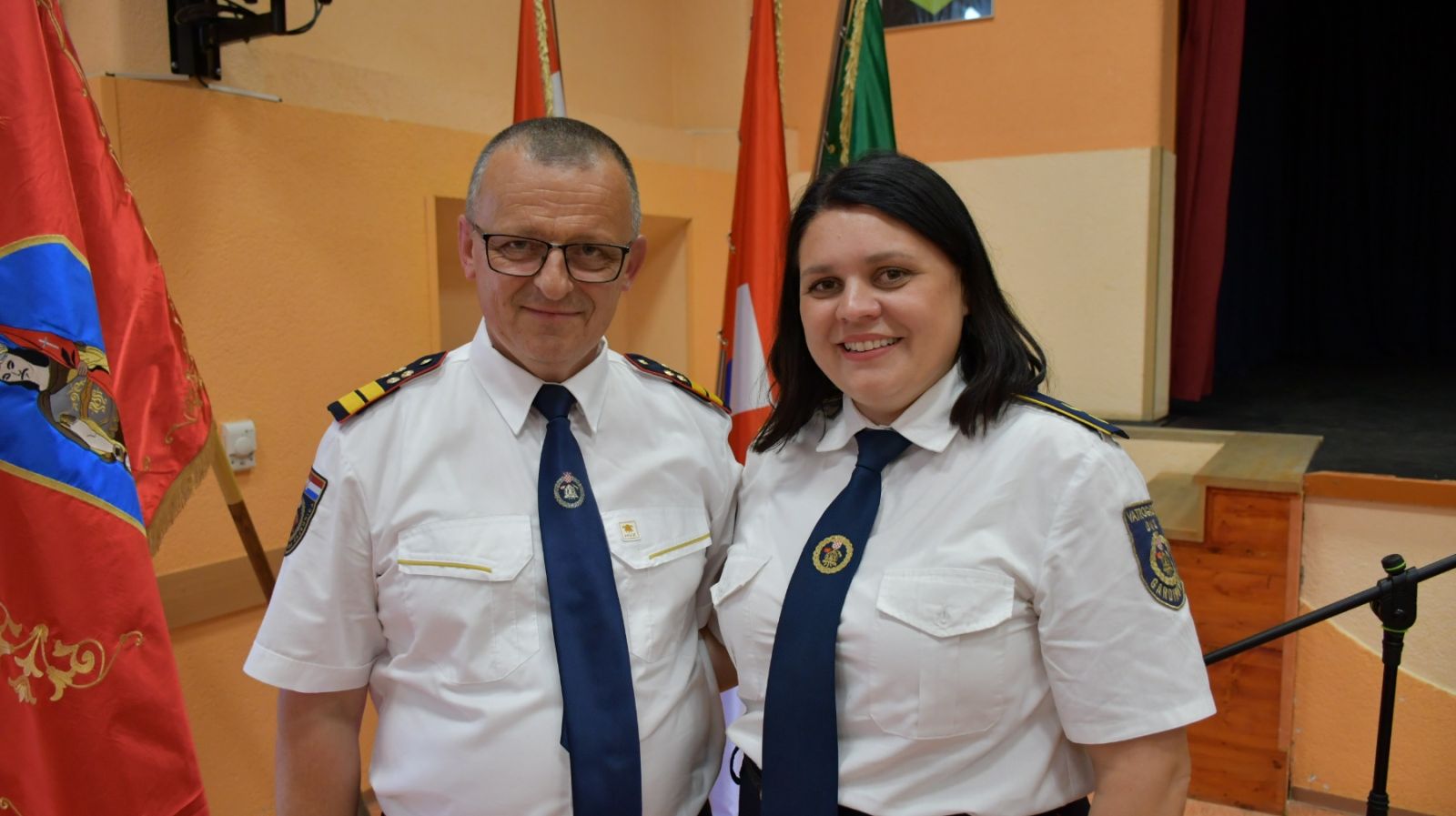 rOBERT mEGLIĆ I jELENA KRZNAR