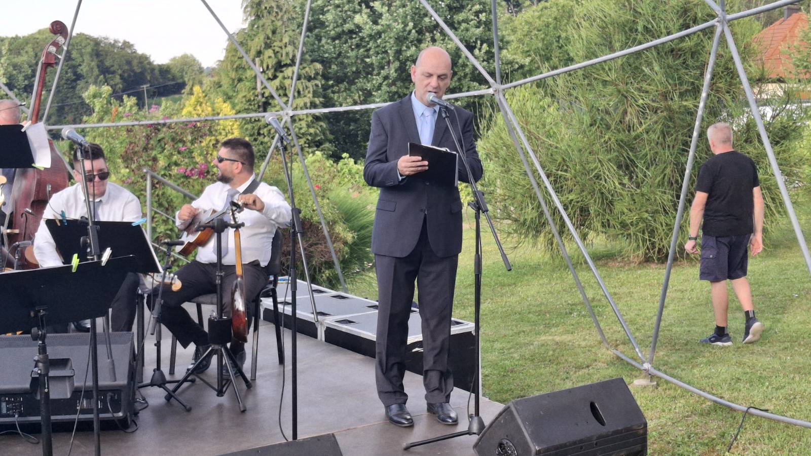 Opera u Zmajevom vrtu