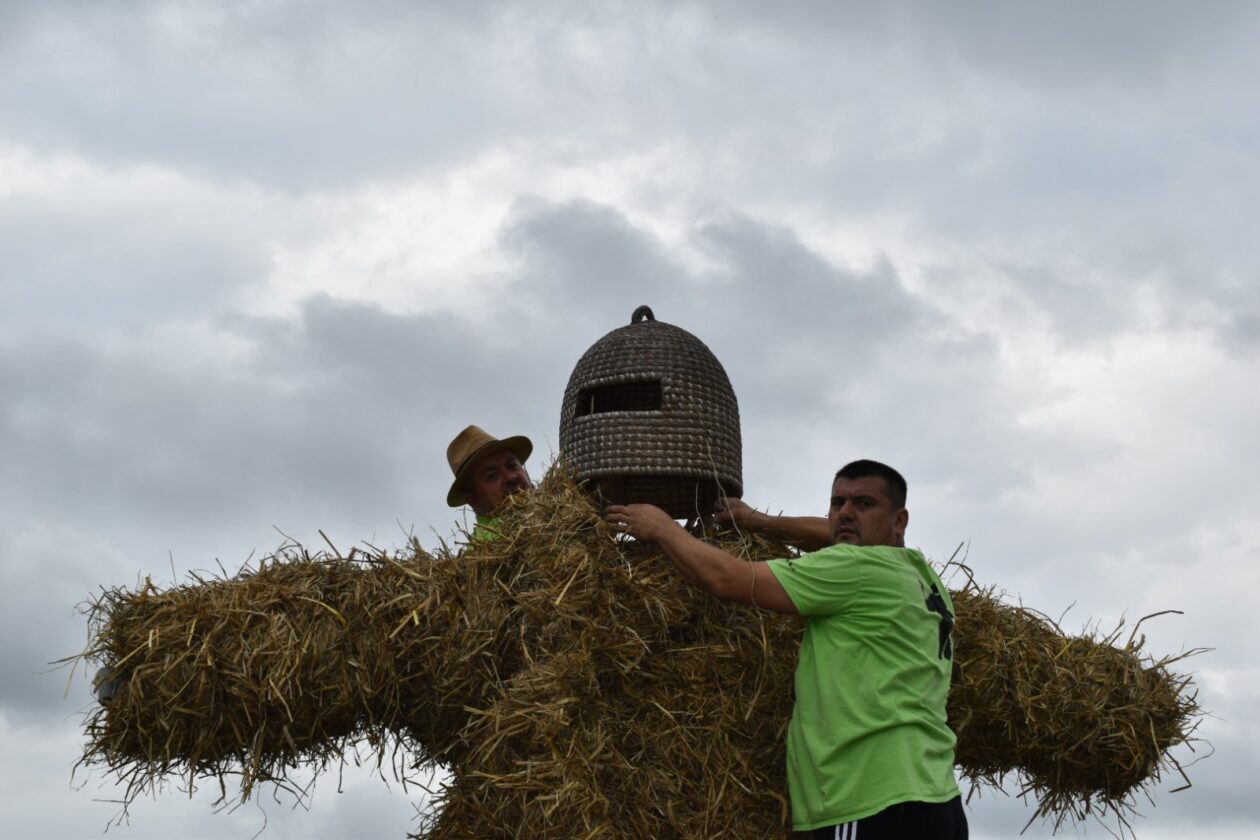 namatanje Pikača namatanje Pikača