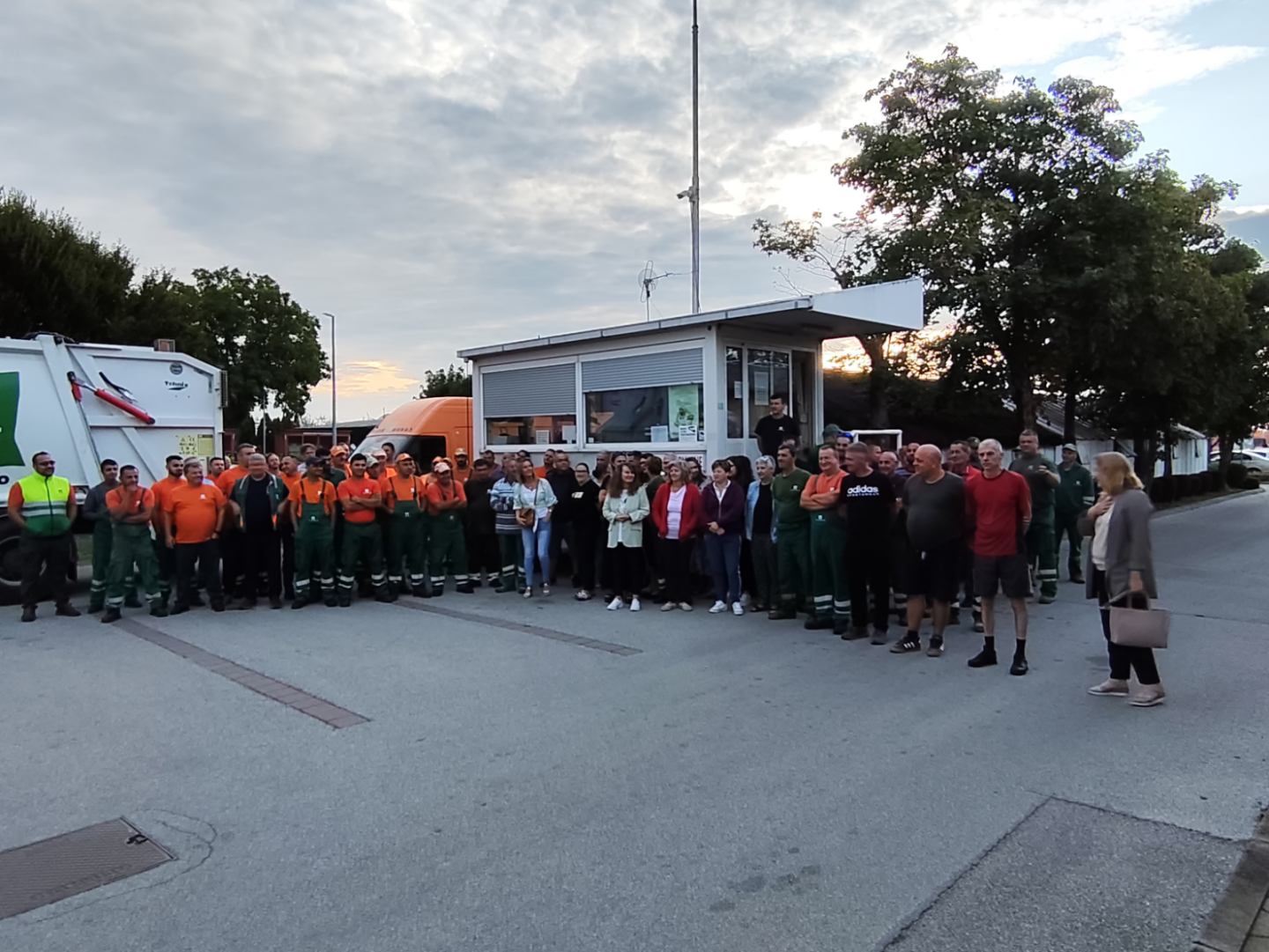 ČAKOM mirni prosvjed ČAKOM mirni prosvjed