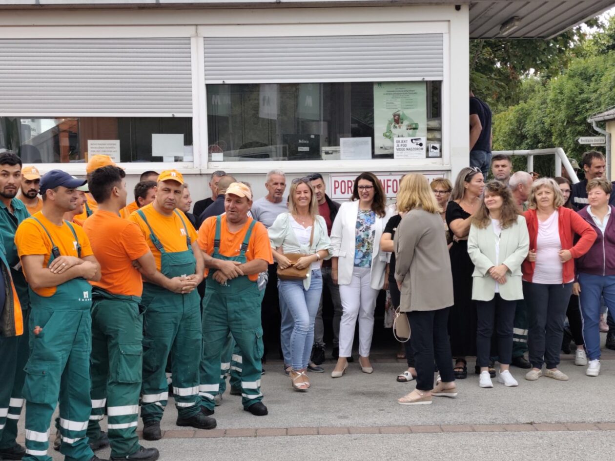 ČAKOM mirni prosvjed ČAKOM mirni prosvjed