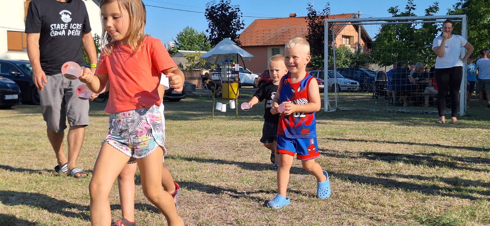 Črna Pešta seoske igre