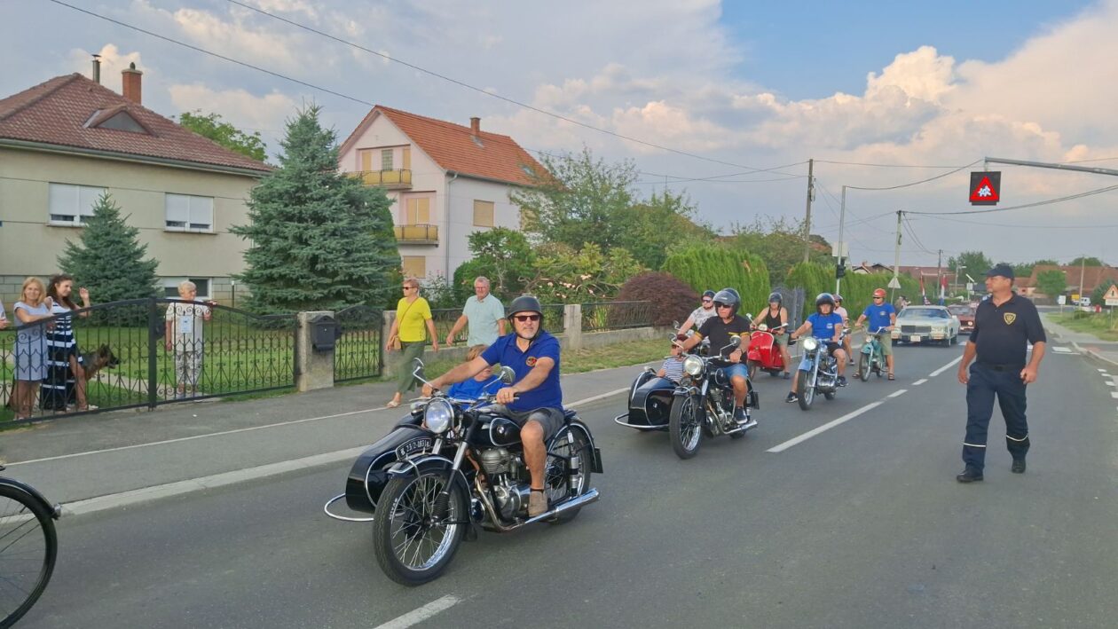 Povorka starih običaja i zanata