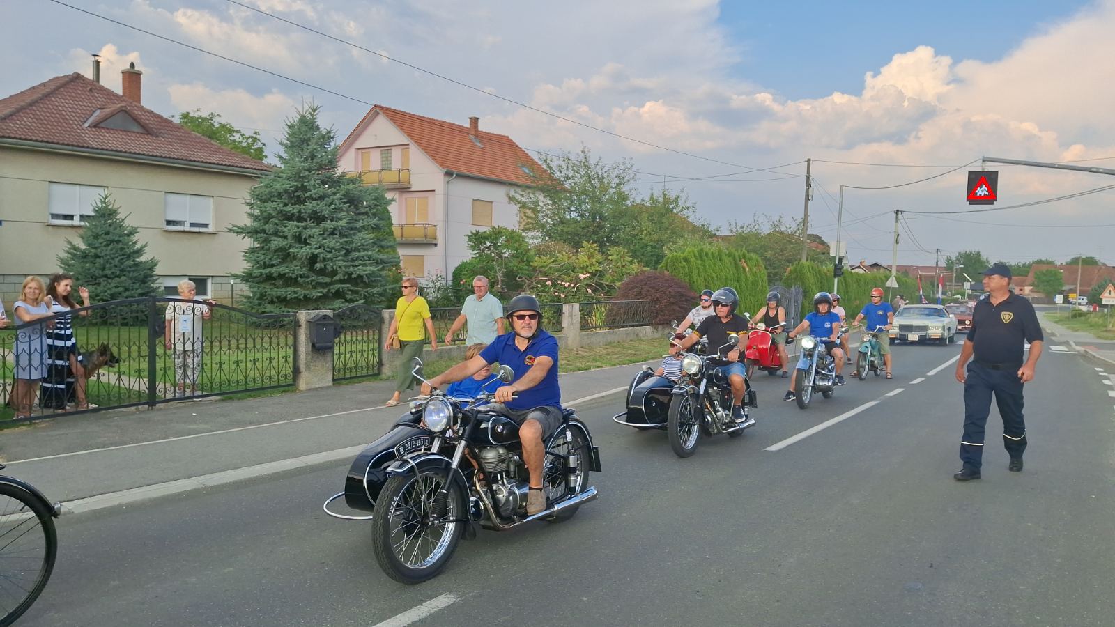 Povorka starih običaja i zanata