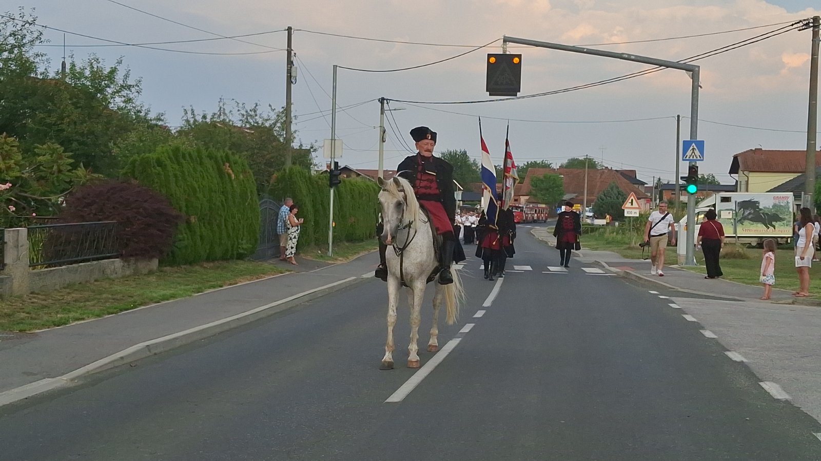Povorka starih običaja i zanata