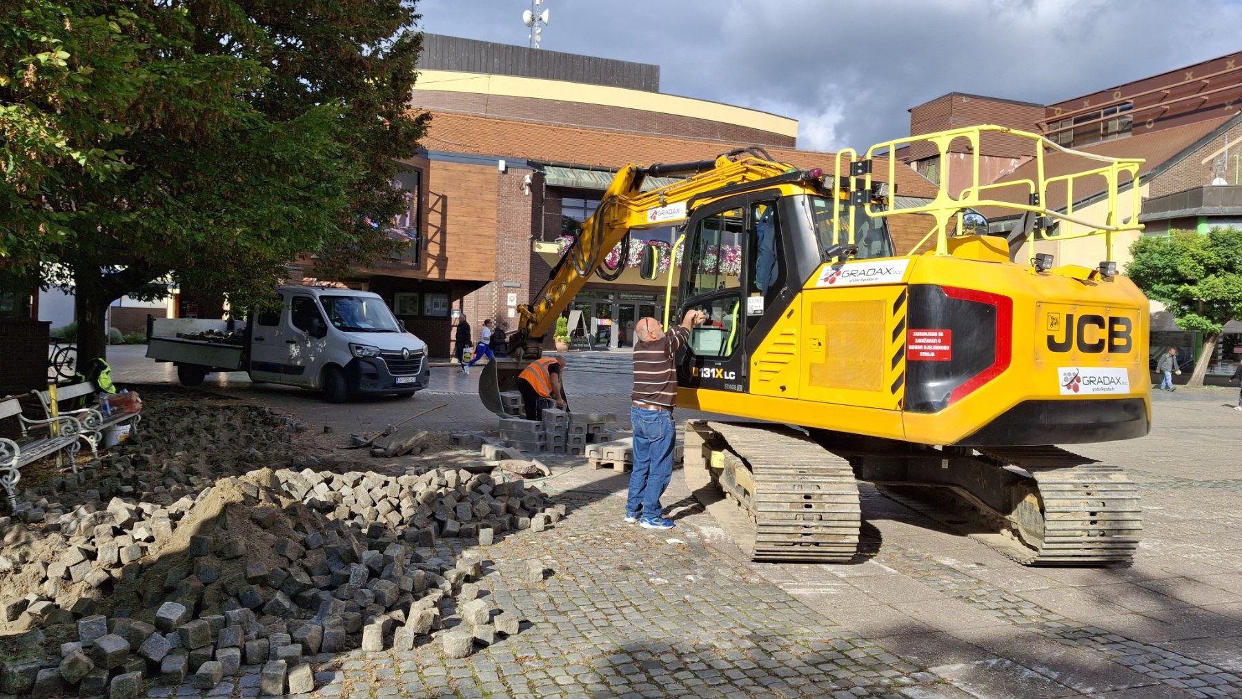 Radovi Trg Republike