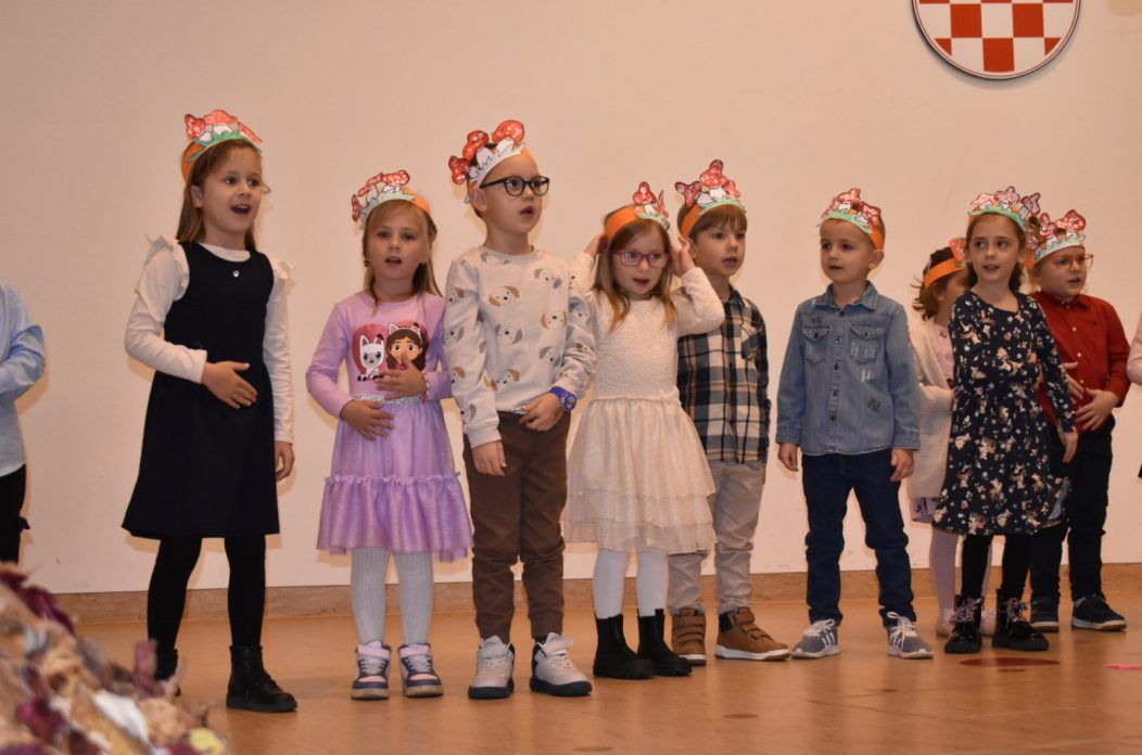 Čarolija jeseni Strahoninec