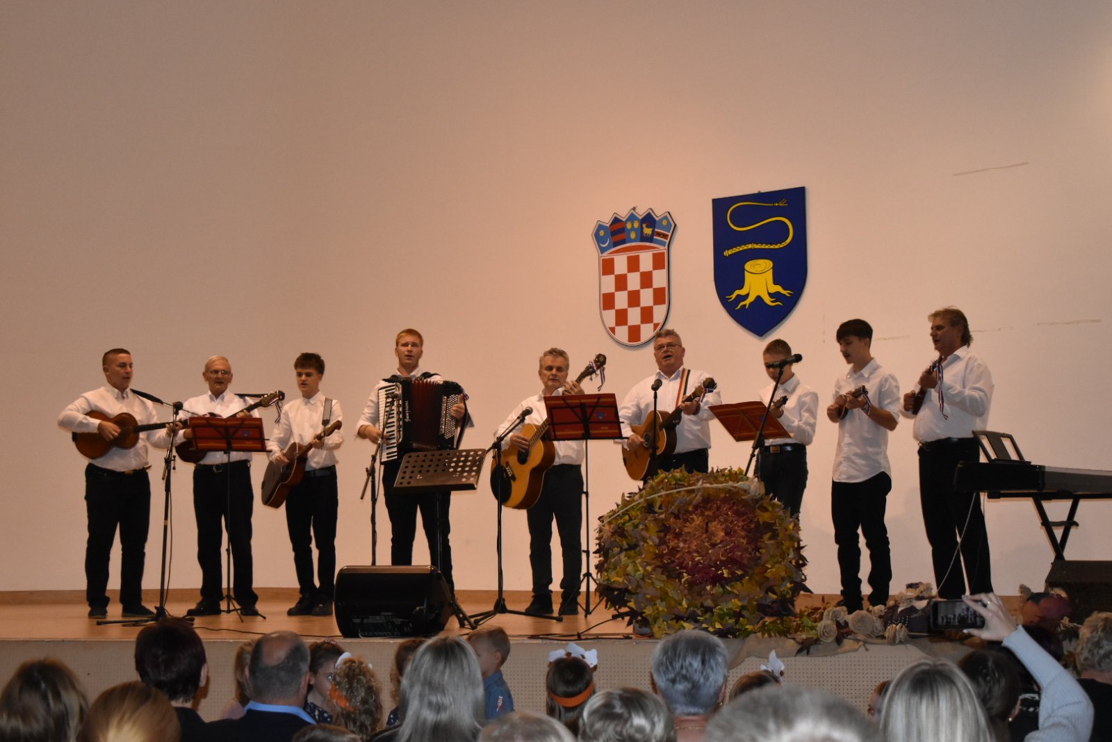 Čarolija jeseni Strahoninec