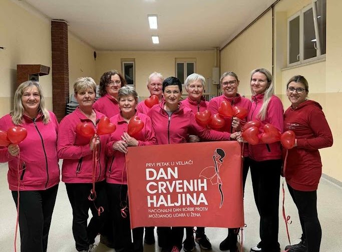 Dan crvenih haljina -udruga žena  Trnovec