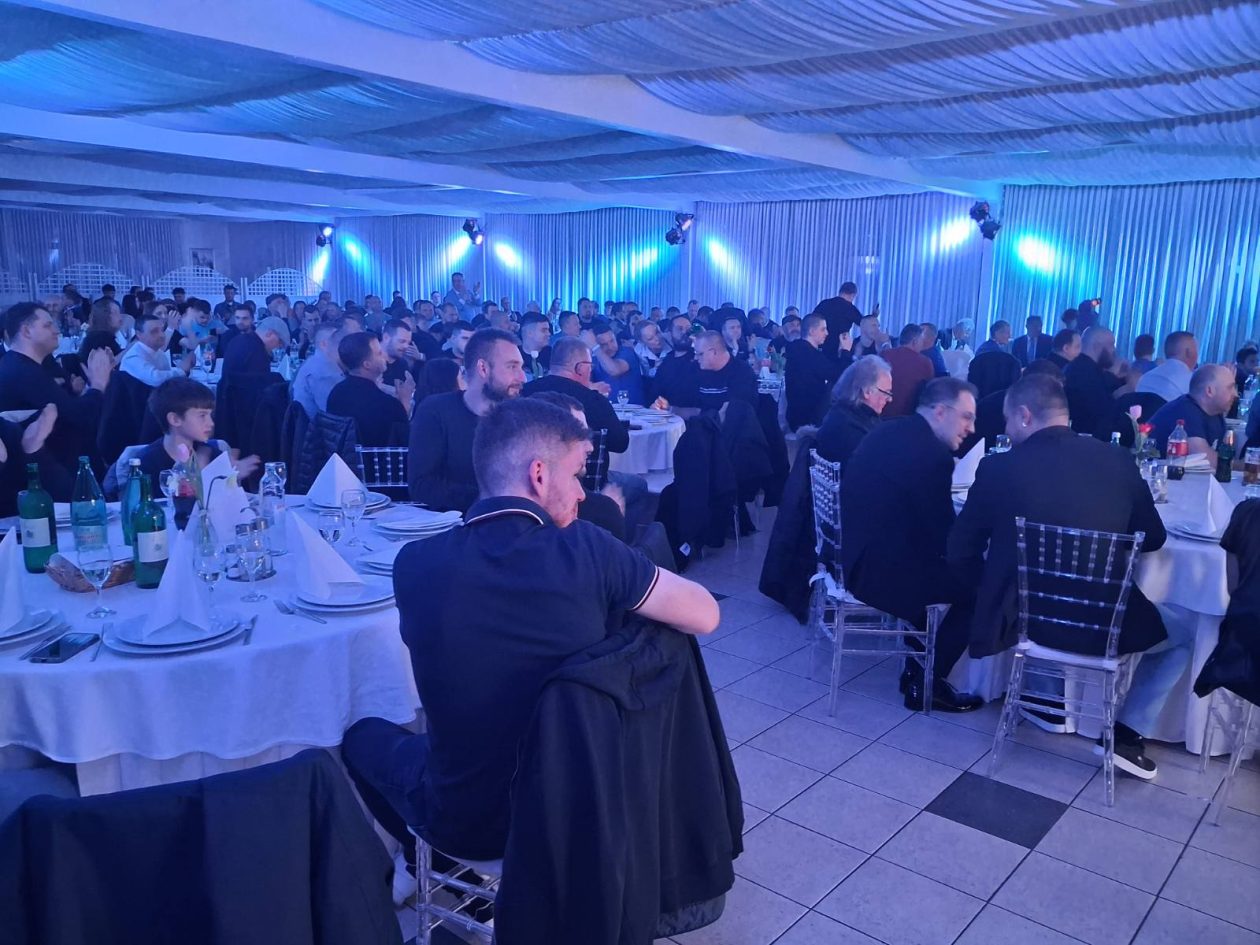 Plava noć Dinamo Plava noć Dinamo