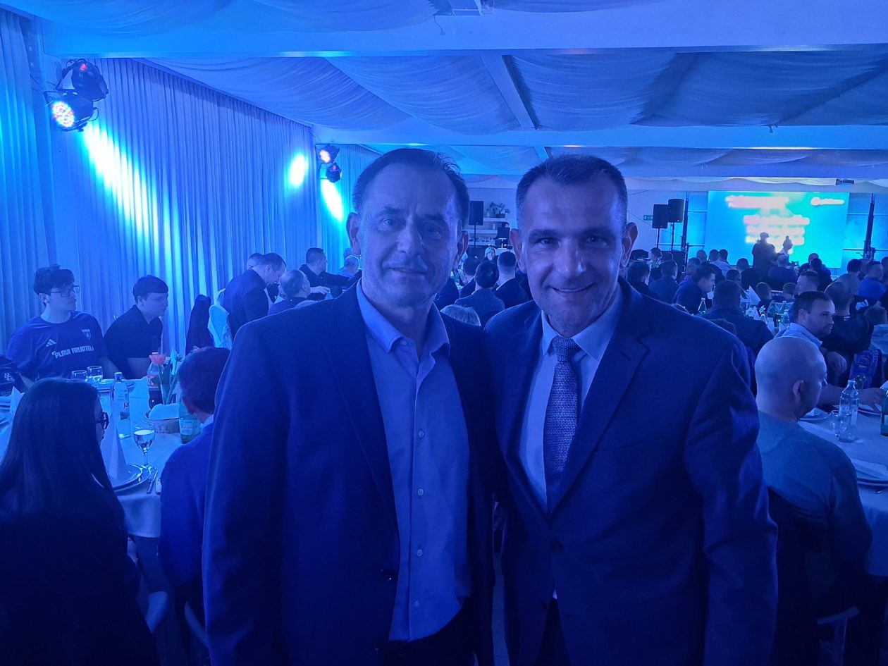 Plava noć Dinamo Plava noć Dinamo