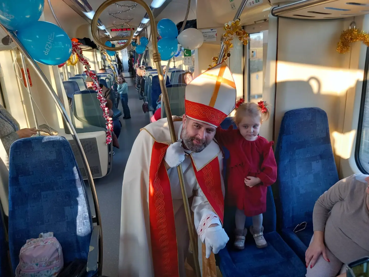 vlakic, Sveti nikola, Podjela darova na vlakiću 2024 (7)