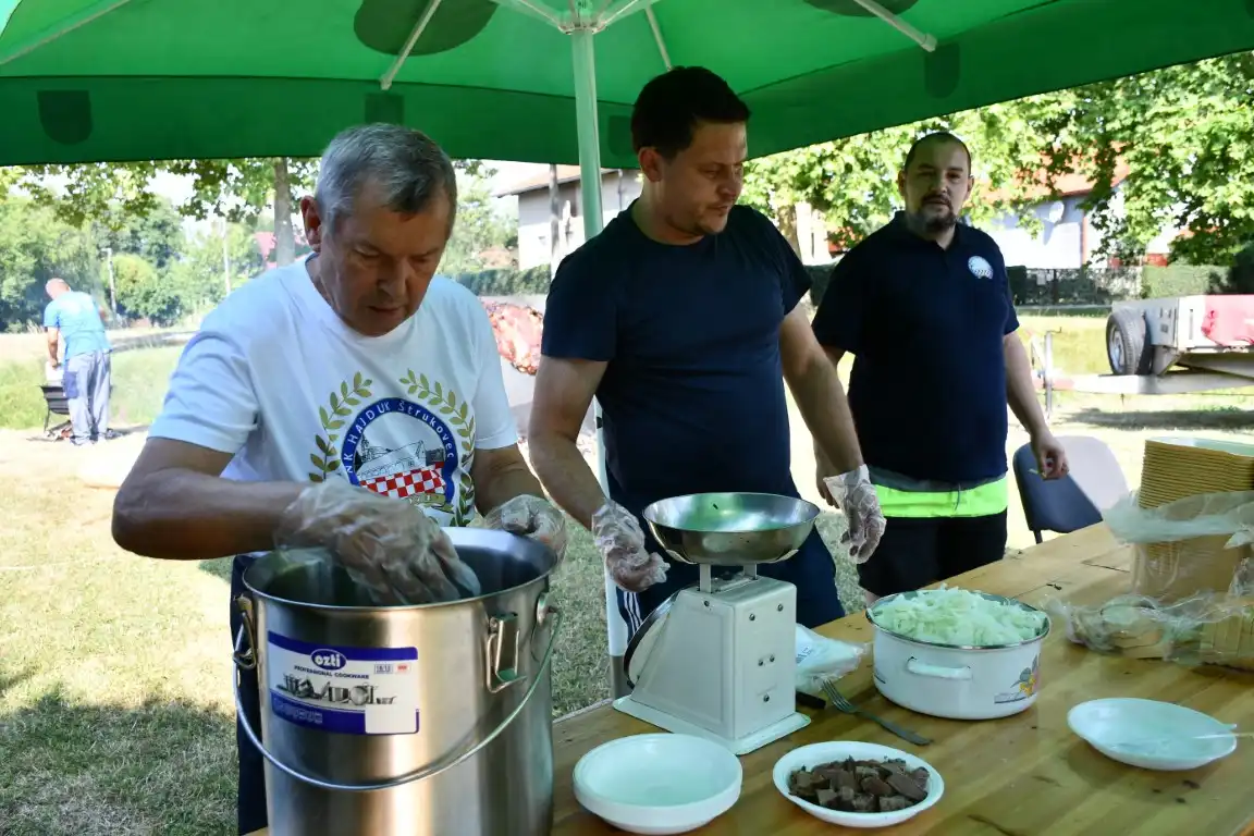 vol strukovec (4) (Medium)